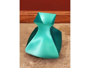 emerald tapered square vase 3d print model - Mito3D