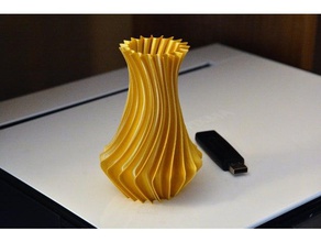 vase 107 container pencil holder spiral 3d print model - Mito3D