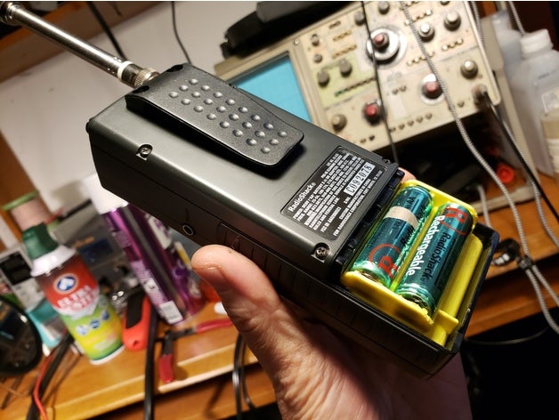 recarregável amarelo suporte bateria bandeja radio shack pro 79 82 93 95 96 97 106 164 404 649 651 rádio scanners radioshack scanner 3D print model - Mito3D