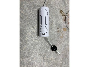 teléfono cargador enchufe cubierta prueba niños protector médula iphone mordheim usb 3d print model - Mito3D