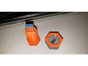tornillo maleficio nuez USB pulgar manejar 3d print model - Mito3D