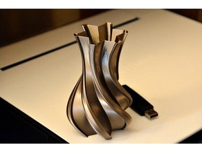 vase 134 récipient crayon titulaire soutien spirale 3d print model - Mito3D