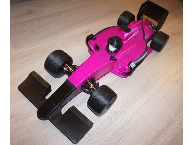 openrc f1 ruota guidare auto corsa m6 vite basato macchina 3D print model - Mito3D