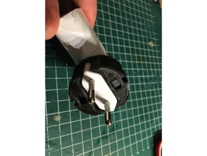 schuko adaptateur Ikea USB chargeur stabilisateur 3d print model - Mito3D