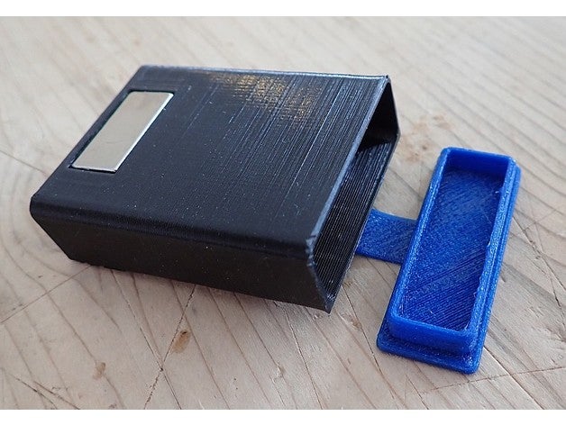 magnético envase geocaching cajita cerillas Talla caja GC 3D print model - Mito3D