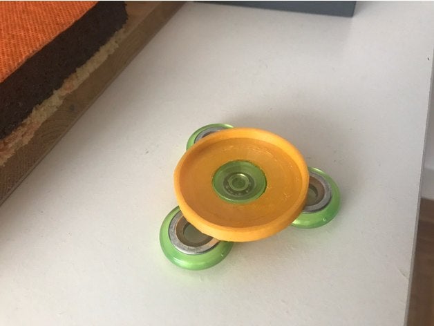 zappeln Spinner Spule Halter Unterstützung Adapter 3D print model - Mito3D