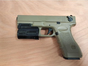 Linterna cyma pistola 18c g18c soporte 3d print model - Mito3D