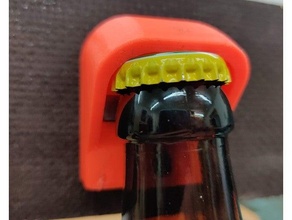 parete bottiglia apriscatole metallo bar birra appendere magnete montare 3d print model - Mito3D