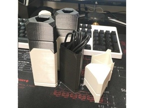 tri-cable container 3d print model - Mito3D