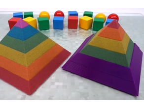 Pyramide bilden kinetisch Sand 3d print model - Mito3D