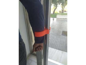 door handle coronavirus tirador puerta defend sanitary security 3d print model - Mito3D