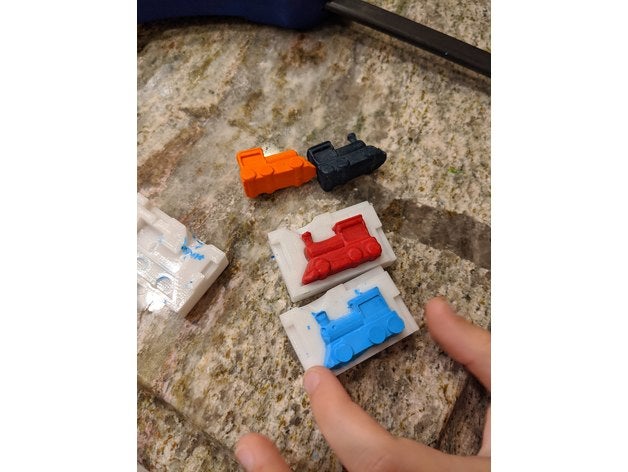 train moule 2 recyclage crayons couleur crayon fondre fusion moulage recycler réutilisation trains 3D print model - Mito3D