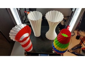 simples vasos flor vaso espiral torcido 3d print model - Mito3D