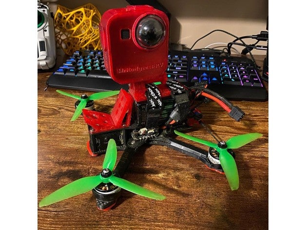 fpv Drohne gopro Batterie Gurt montieren Kamera 3D print model - Mito3D