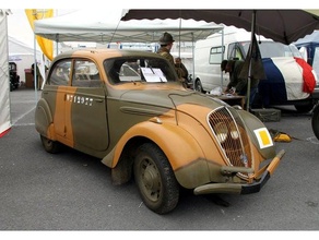 peugeot 202 sedán 1938 1936 1937 1939 1940 30s 40s francés armmy coche vehiculo alemán Ejército juego guerra ww2 3d print model - Mito3D