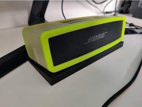 Bose Soundlink Mini ii Desktop Unterstützung Stand 3d print model - Mito3D