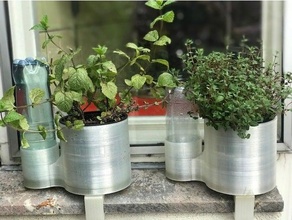 watering plant pot 3d print model - Mito3D