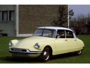 Citroën ds 1963 1955 1956 1957 1958 1959 1960 1961 1962 1964 1965 1966 1967 1968 1969 1970 1971 1972 1973 1974 1975 50s 60s 3d print model - Mito3D