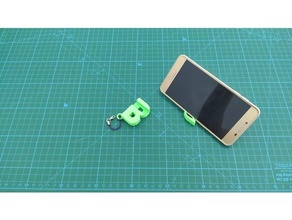 phone holder letter keychain 3d print model - Mito3D