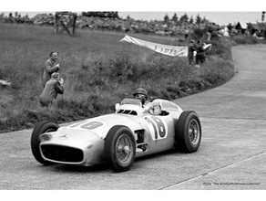 mercedes benz w196 monolugar 1954 1952 1953 1955 1956 1957 50s carro fangio Fórmula 1 3d print model - Mito3D