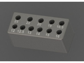 grande perforar bits estante soporte 3d print model - Mito3D