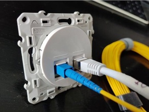 optical adapter schneider odace unica infraplus electric lcd not-rj45 rj45 keystone 3d print model - Mito3D