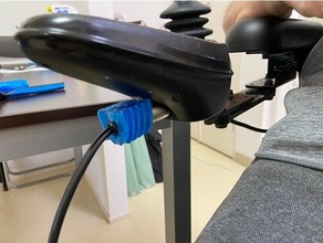 prise titulaire soutien électrique fauteuil roulant chargeur 3d print model - Mito3D
