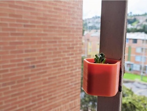 pentagonal magnetic pot flower mageneto plant 3d print model - Mito3D