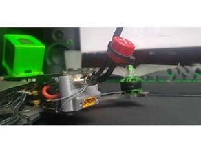 cucchiai fonte xt60 sma montare drone sourceone 3d print model - Mito3D