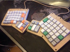 ergodox Fall Mantel überarbeitet Computing mechanisch Tastatur 3d print model - Mito3D
