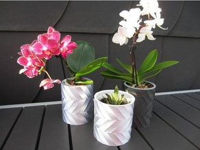 faceted flower pot container containers customizable pencil holder pen planter plant silk 3d print model - Mito3D