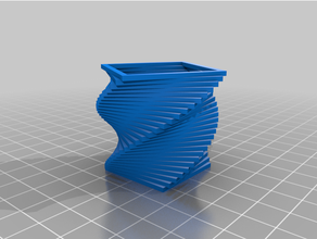 Twist Quadrat Vase angepasst 3d print model - Mito3D