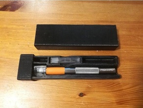 fiskars craft blade kinfe case + storage box knife 3d print model - Mito3D