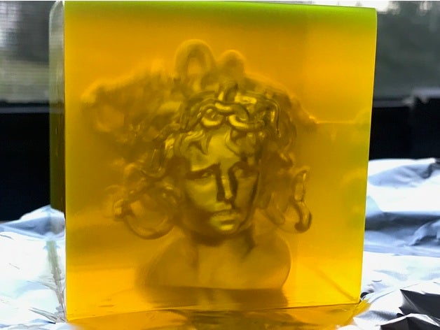 medusa cubo arte greco mitologia statua 3D print model - Mito3D