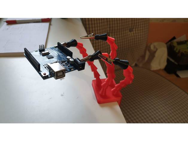 desk clamp soldering helping hands helping-hands hand holder tool solder 3D print model - Mito3D