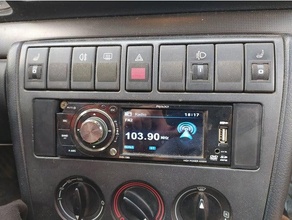 carro rádio plugue quadro Armação audi a4 b5 audio 3d print model - Mito3D