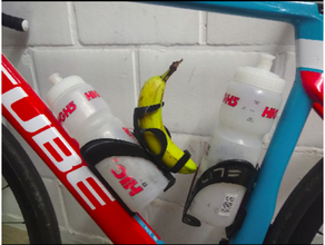 banana bottle cage - aerowing holder 3d print model - Mito3D