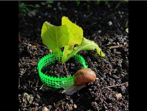 slug snail barrier fence garden gardening plant pot protection salad trap vegetable 3d print model - Mito3D