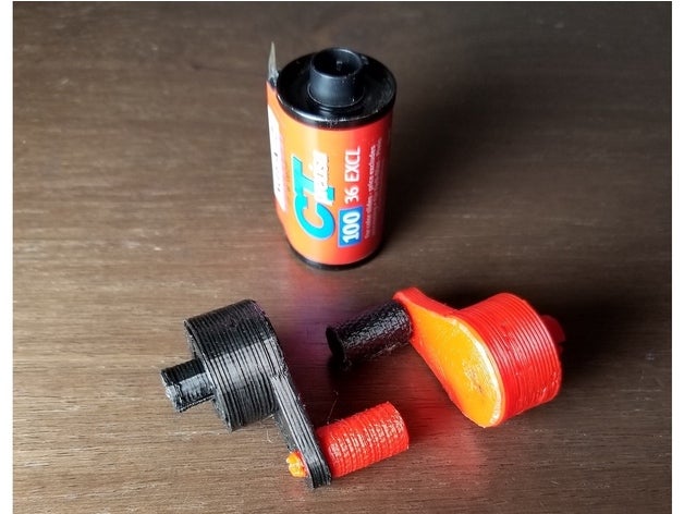 35mm Film Kurbel Wickler 135 Fotografie Aufwickler Hand Knopf 3D print model - Mito3D