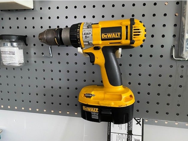 Dewalt bohren Steckbrett montieren 3D print model - Mito3D