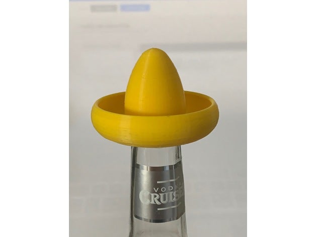 Sombrero Faden Wodka Kreuzer Flasche Deckel 3D print model - Mito3D