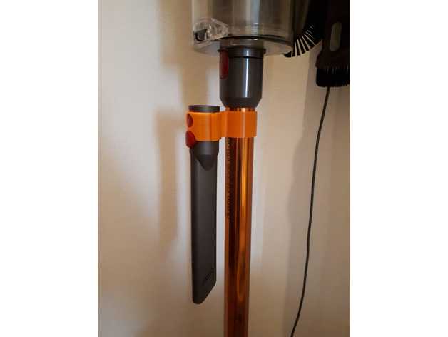 Dyson accesorio soporte tornillo adjunto archivo v10 fácil impresión casa empulgueras naranja estante vacío limpiador 3D print model - Mito3D
