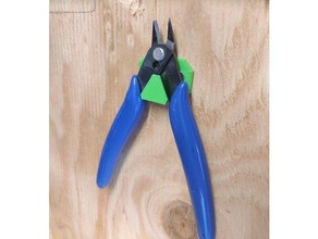 wire cutter wall mount flush holder cutters 3d print model - Mito3D