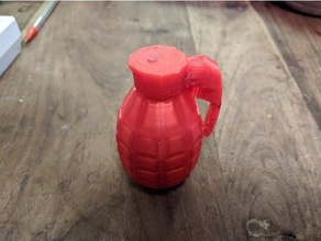 salt shaker grenade hand kitchen kitchenware tool utensils jar pot pepper storage container 3d print model - Mito3D