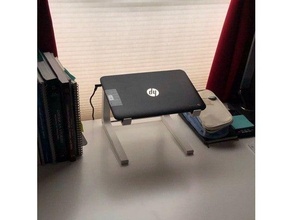 chromebook computer portatile In piedi scrivania ergonomico scuola alunno 3d print model - Mito3D