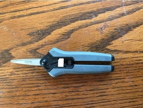 replacement clasp fiskars razoredge micro-tip shears clip scissors 3d print model - Mito3D