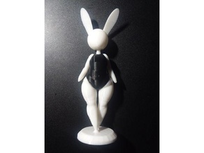 minimalist tavşan kız heykelcik kürklü 3d print model - Mito3D