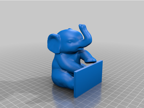 sentado elefante segurando placa animais fofa 3d print model - Mito3D