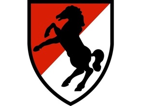 11th blindé cavalerie noir cheval badge armée noir cheval 3d print model - Mito3D