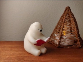 Kumaty polar Urso lendo livro fofa 3d print model - Mito3D